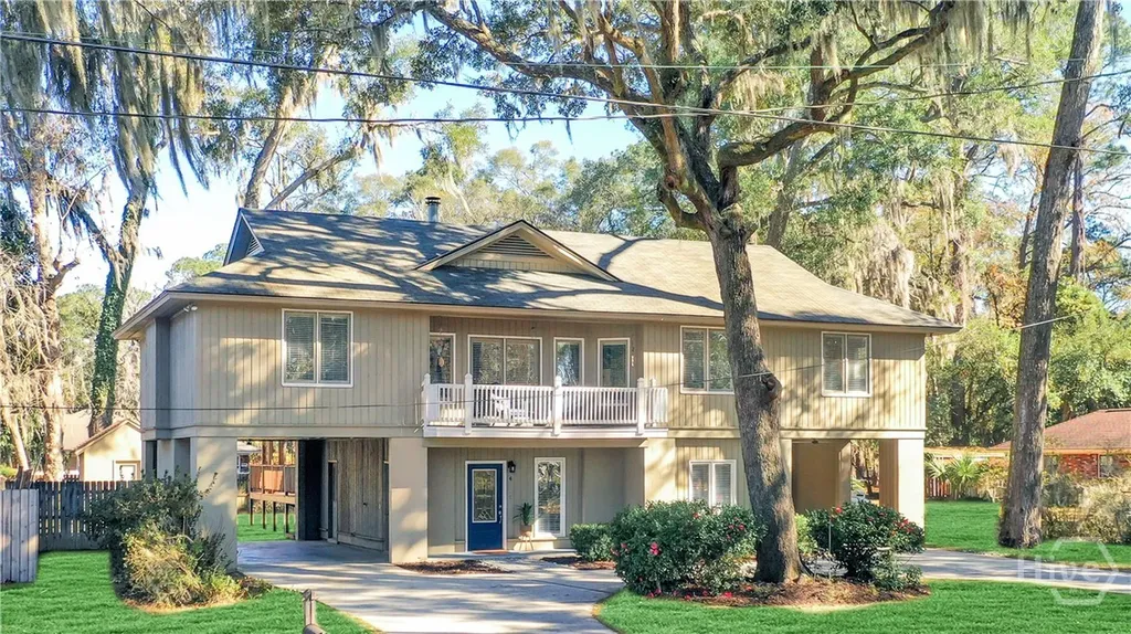 4 E Back Street Savannah GA 31419