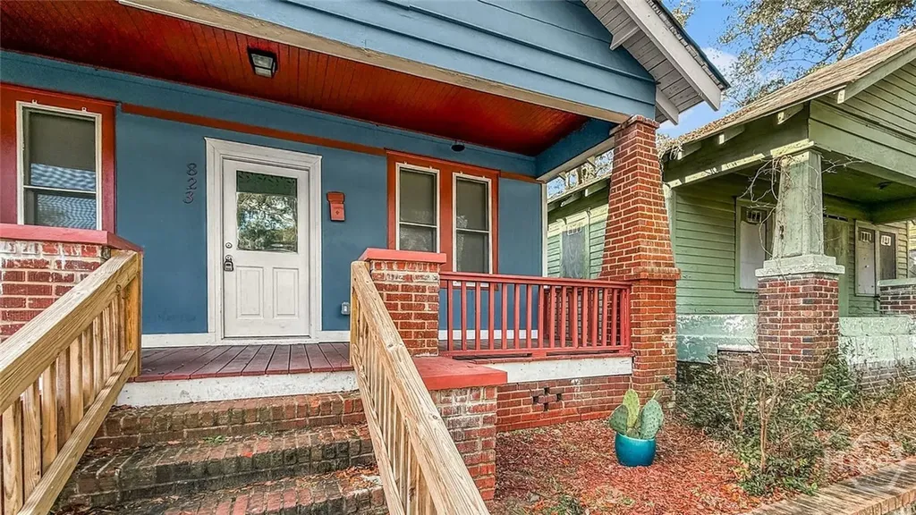 823 W 39th Street Savannah GA 31415