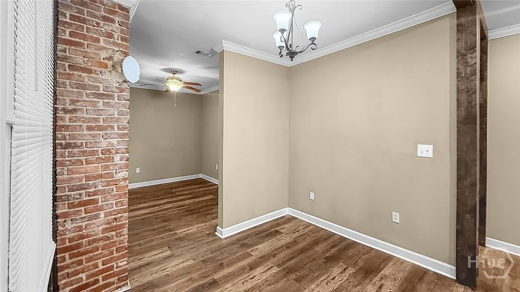 823 W 39th Street Savannah GA 31415