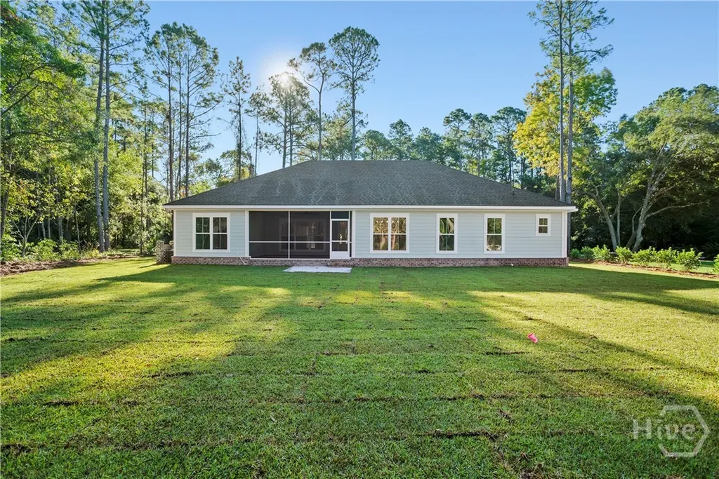 1140 NE Winterberry Drive Townsend GA 31331