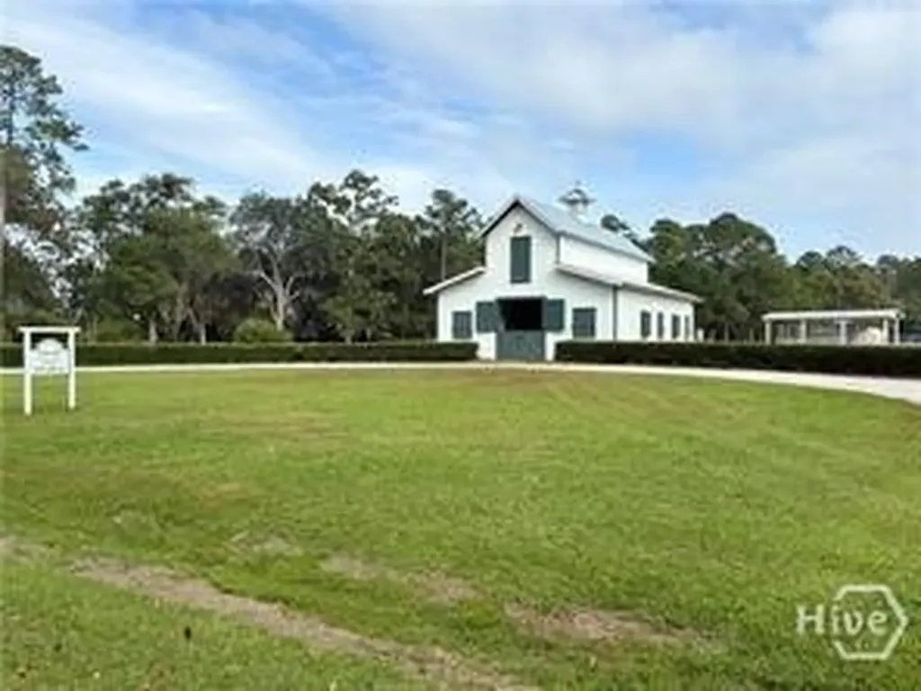 1140 NE Winterberry Drive Townsend GA 31331