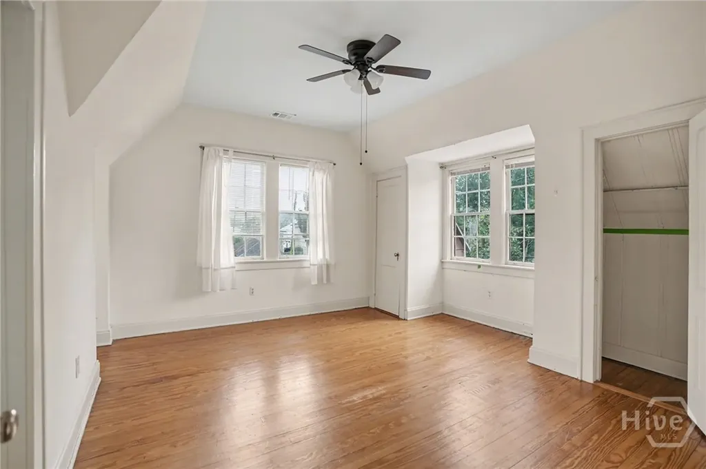 25 Washington Avenue Savannah GA 31405