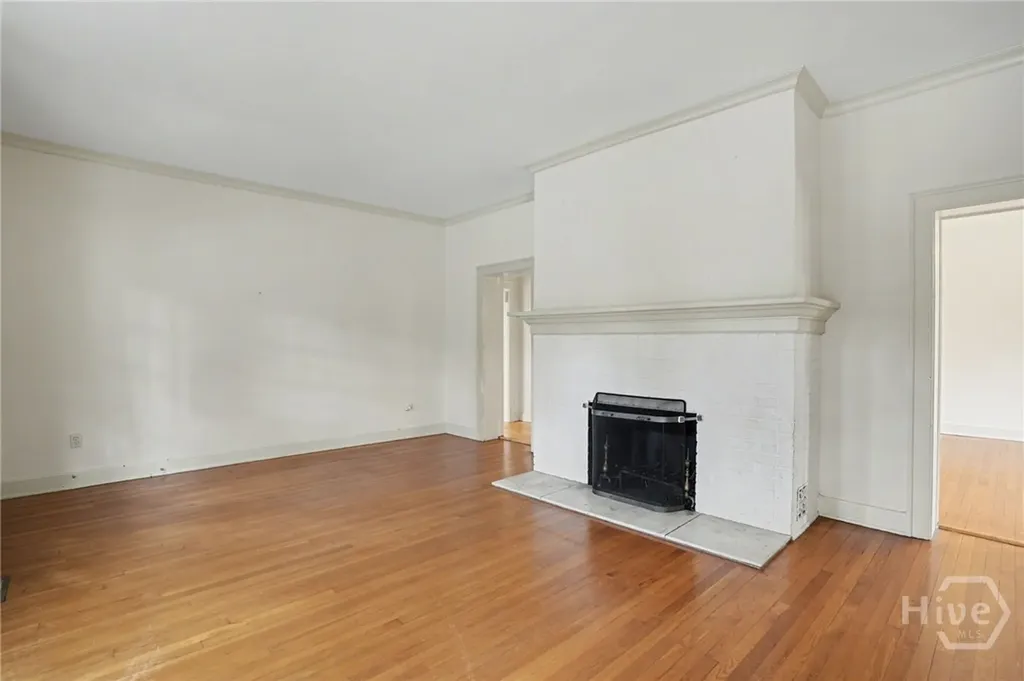 25 Washington Avenue Savannah GA 31405