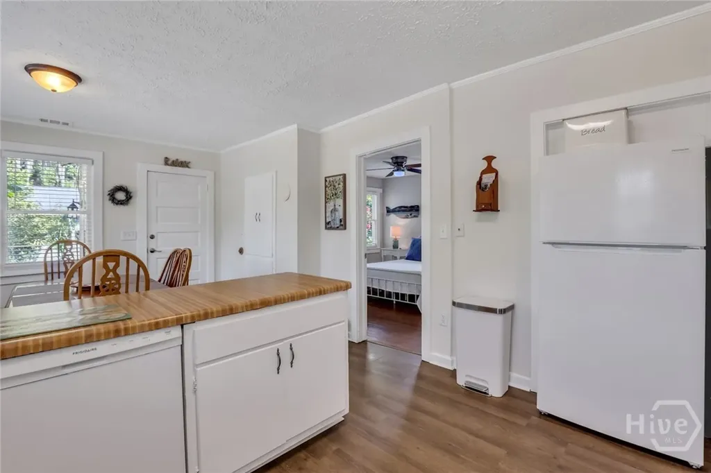 10095 Ferguson Avenue Savannah GA 31406