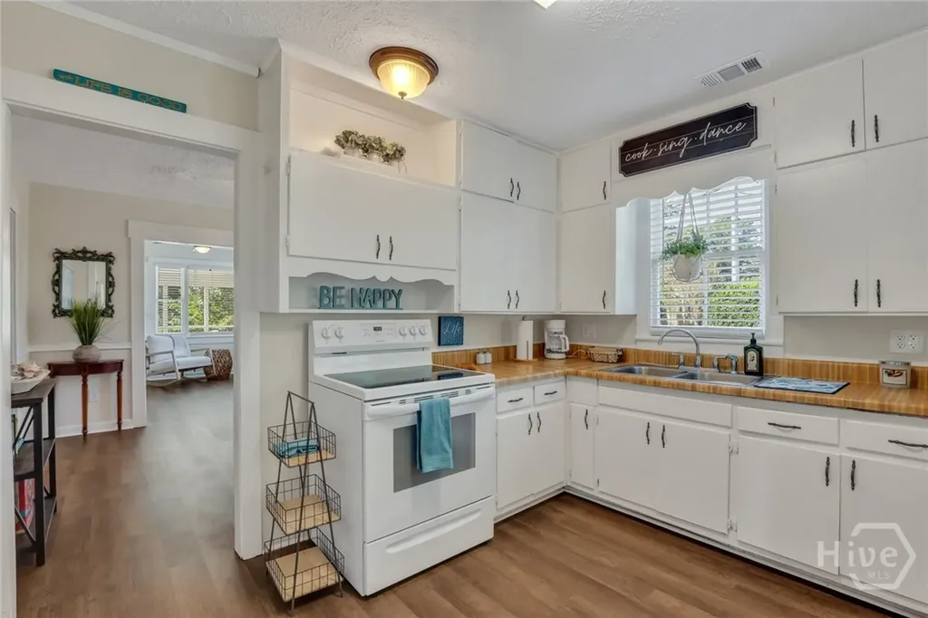 10095 Ferguson Avenue Savannah GA 31406