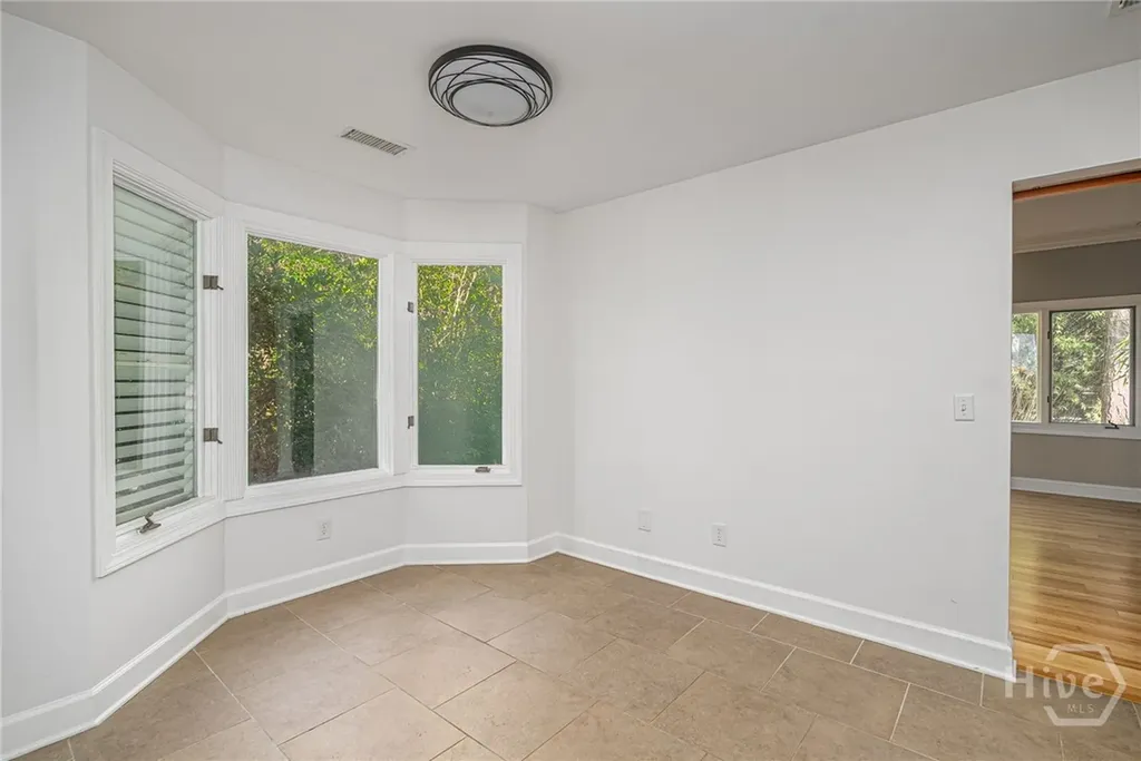 22 Deer Run Savannah GA 31411