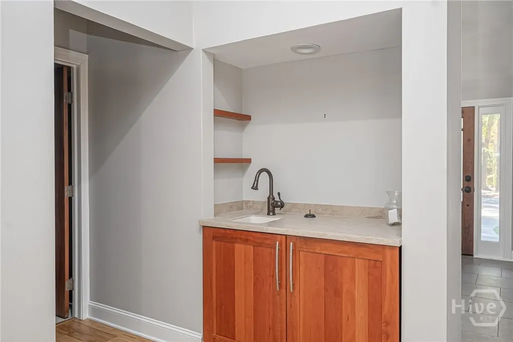 22 Deer Run Savannah GA 31411