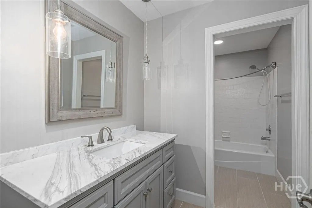 22 Deer Run Savannah GA 31411