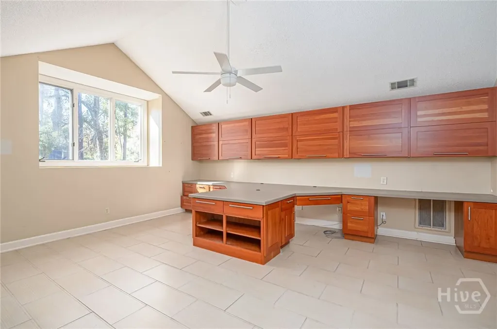 22 Deer Run Savannah GA 31411