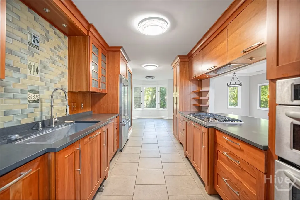 22 Deer Run Savannah GA 31411