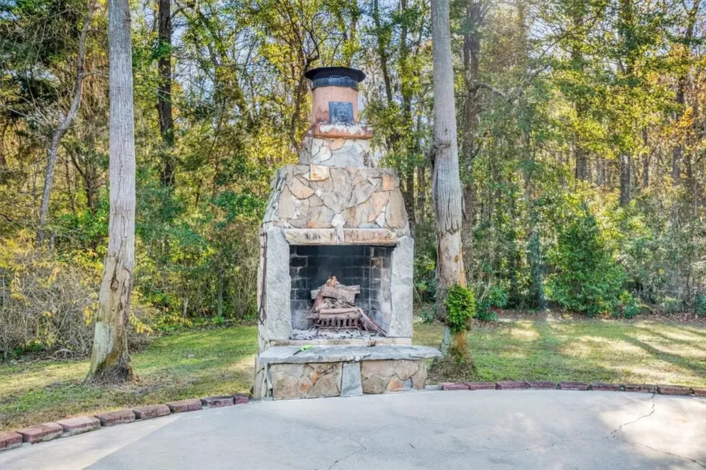 178 Rountree Drive Richmond Hill GA 31324