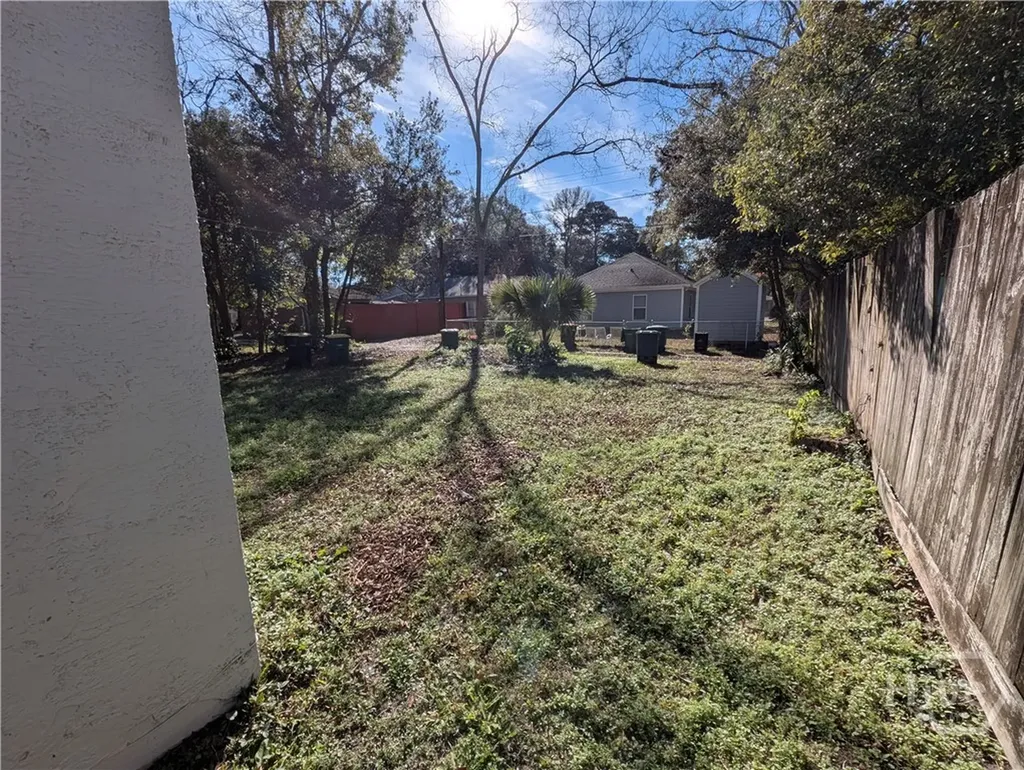 1317 E 54th Street Savannah GA 31404