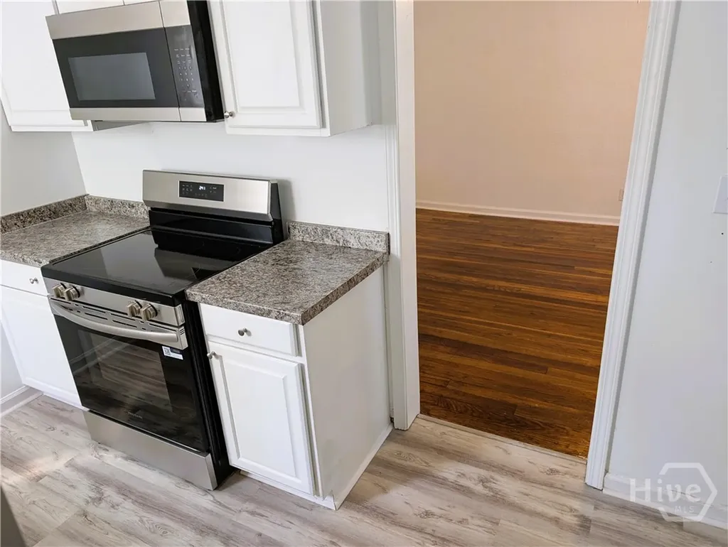 1317 E 54th Street Savannah GA 31404