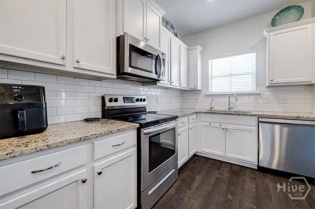 118 William Way Springfield GA 31329