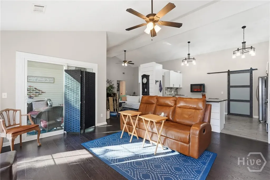 101 Laurens Lane Savannah GA 31419