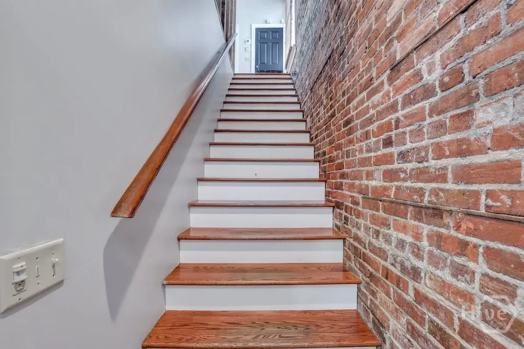 1014 Abercorn Street Savannah GA 31401