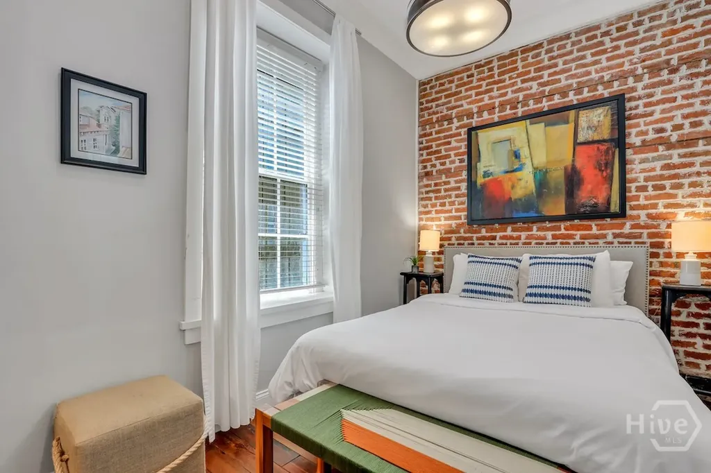 1014 Abercorn Street Savannah GA 31401