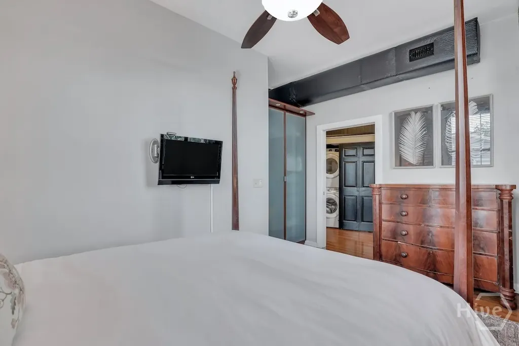 1014 Abercorn Street Savannah GA 31401