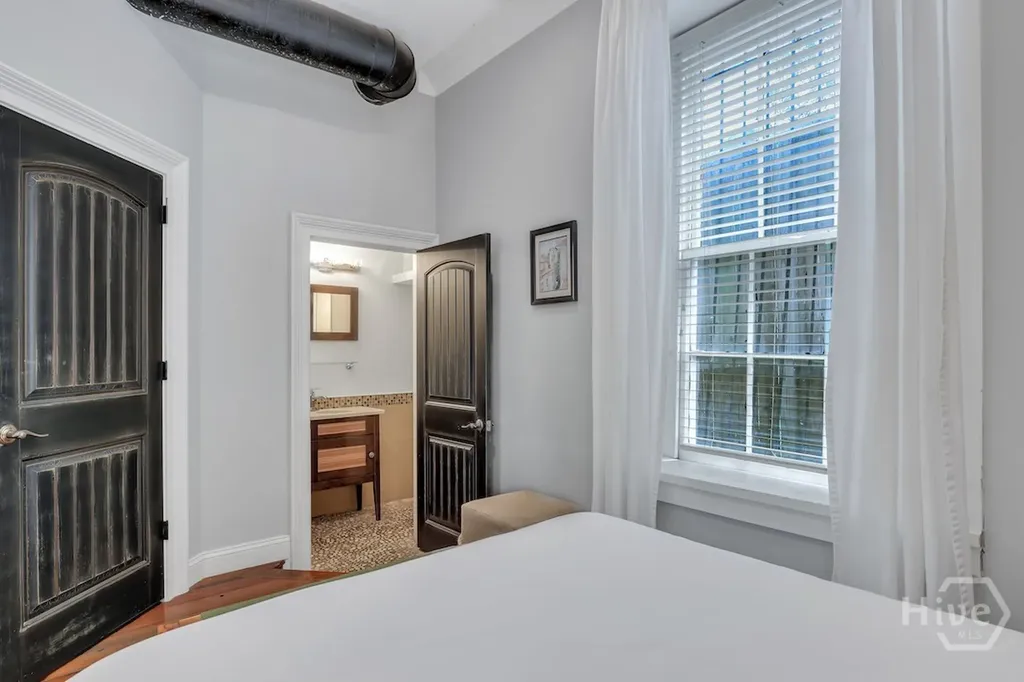 1014 Abercorn Street Savannah GA 31401