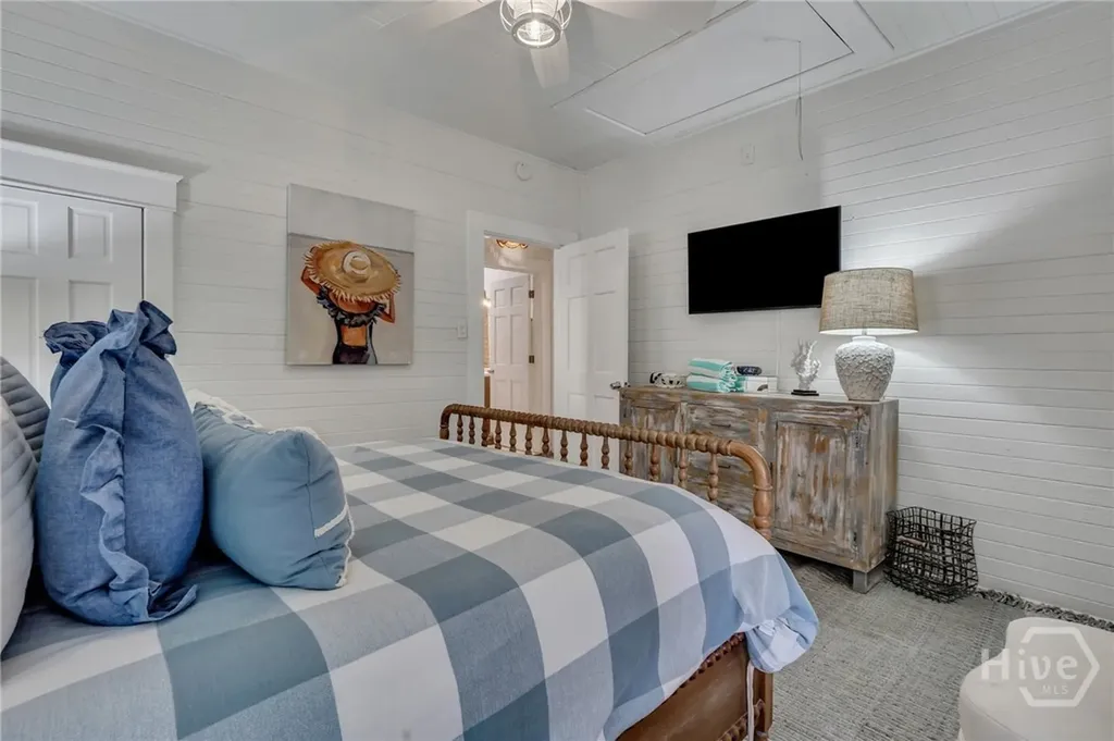 16 6th Avenue Tybee Island GA 31328