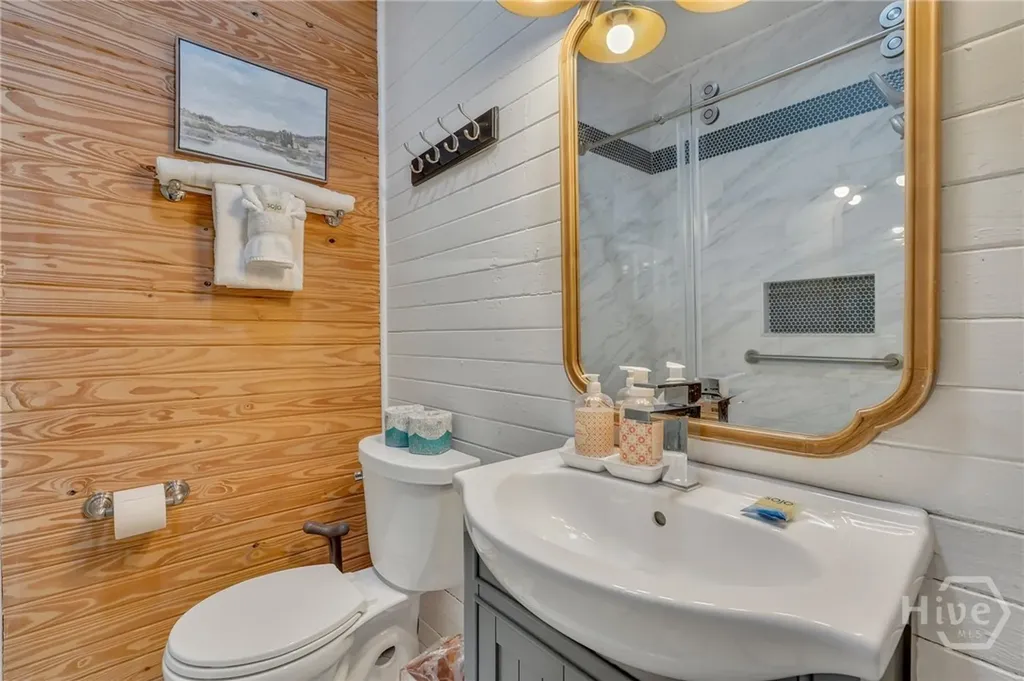 16 6th Avenue Tybee Island GA 31328
