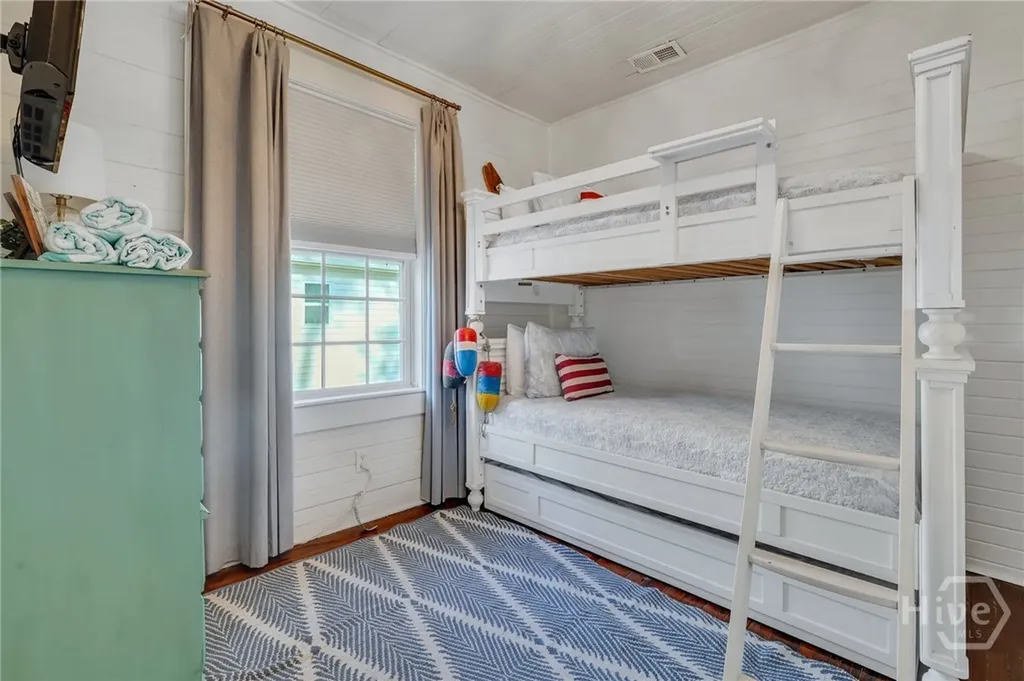 16 6th Avenue Tybee Island GA 31328