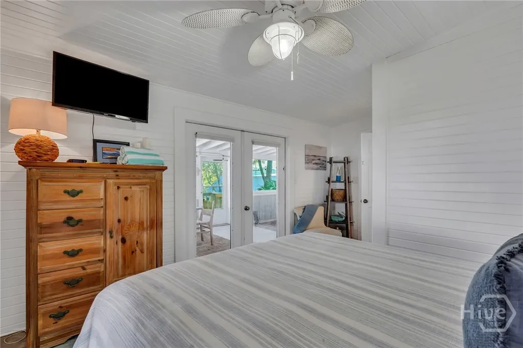 16 6th Avenue Tybee Island GA 31328