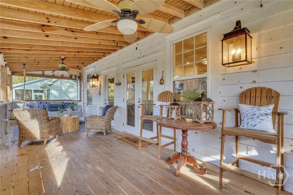 16 6th Avenue Tybee Island GA 31328