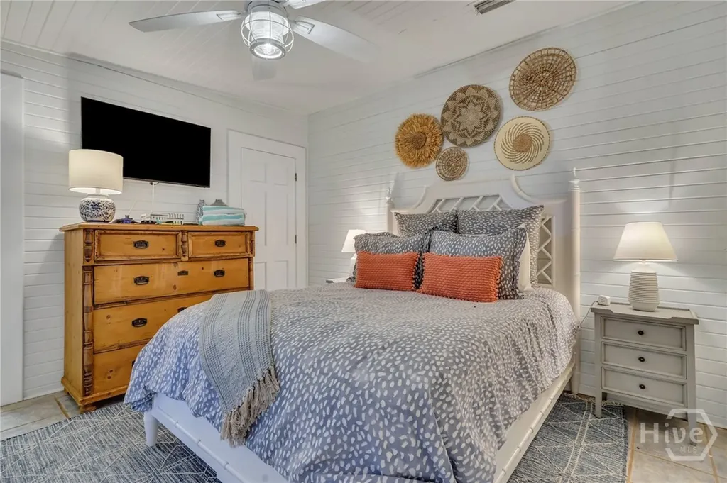 16 6th Avenue Tybee Island GA 31328