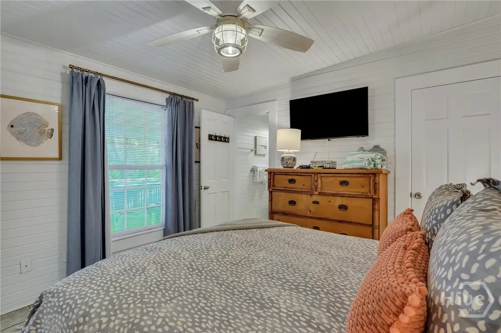16 6th Avenue Tybee Island GA 31328
