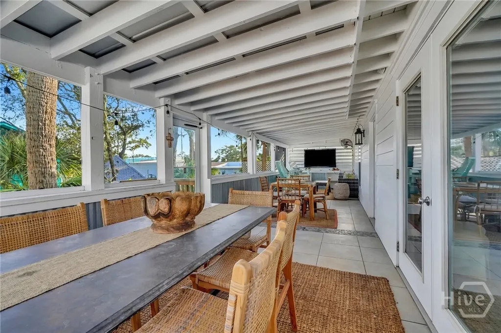 16 6th Avenue Tybee Island GA 31328