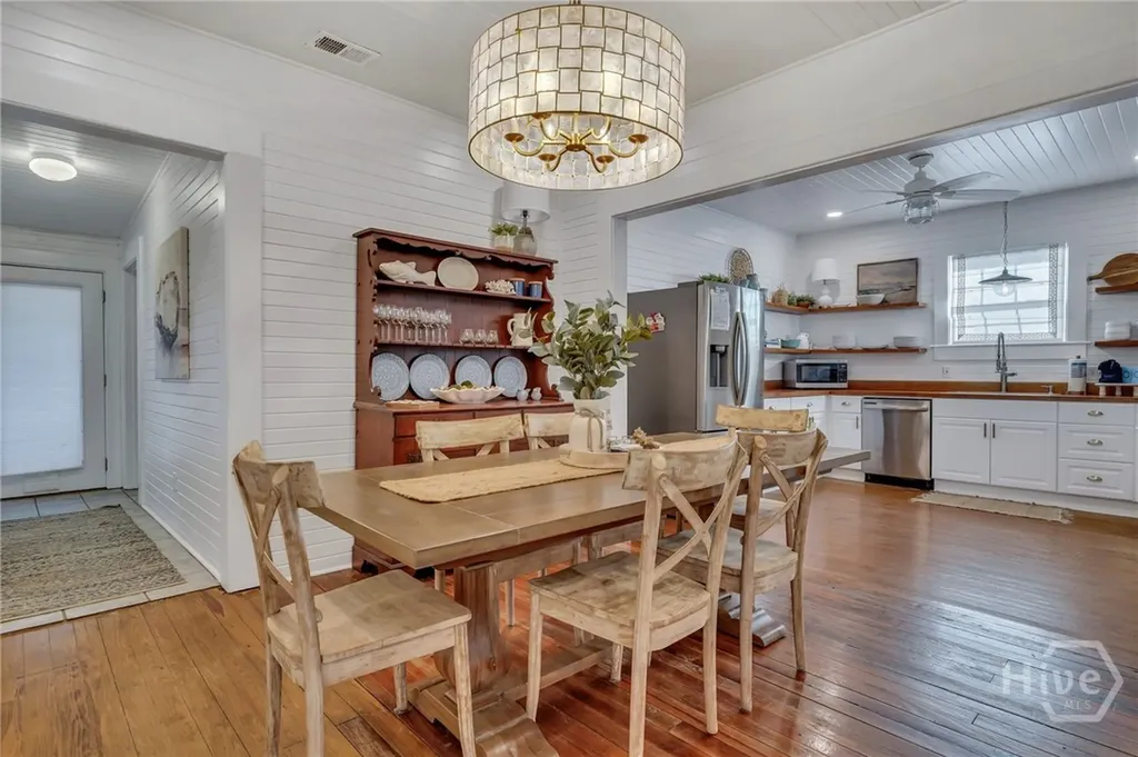 16 6th Avenue Tybee Island GA 31328