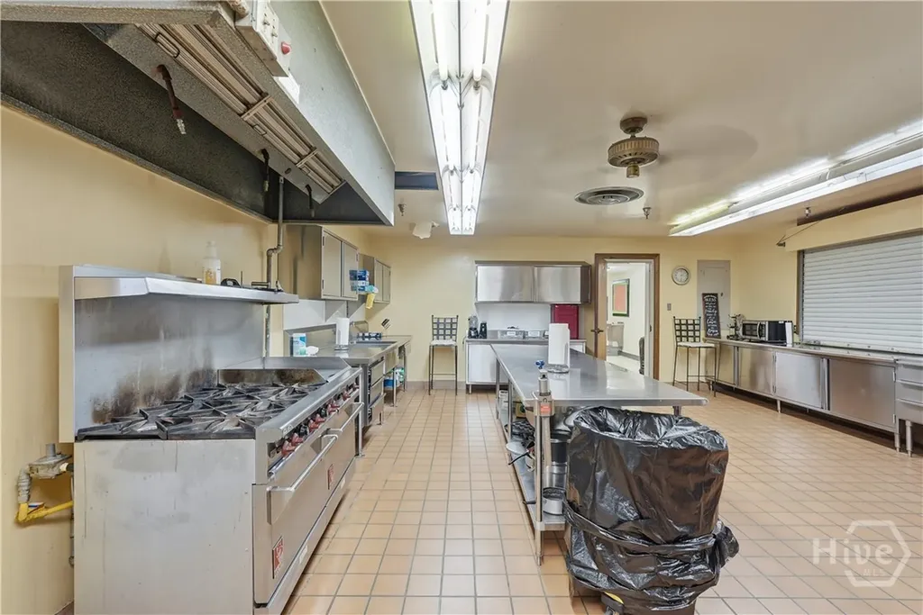 11911 White Bluff Road Savannah GA 31406