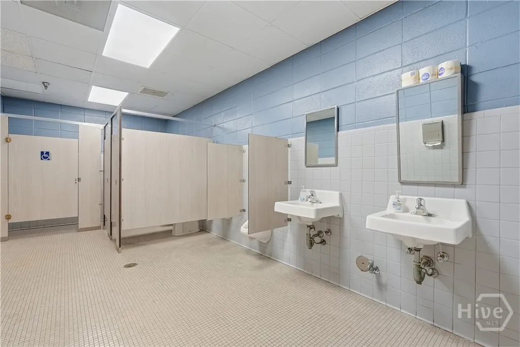 11911 White Bluff Road Savannah GA 31406