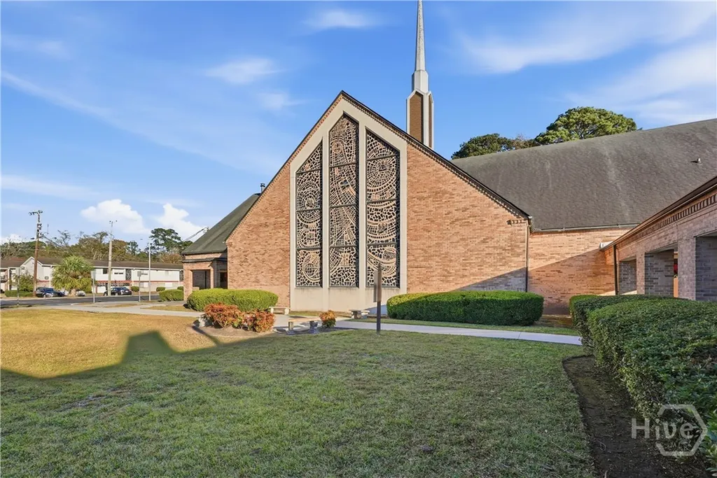 11911 White Bluff Road Savannah GA 31406