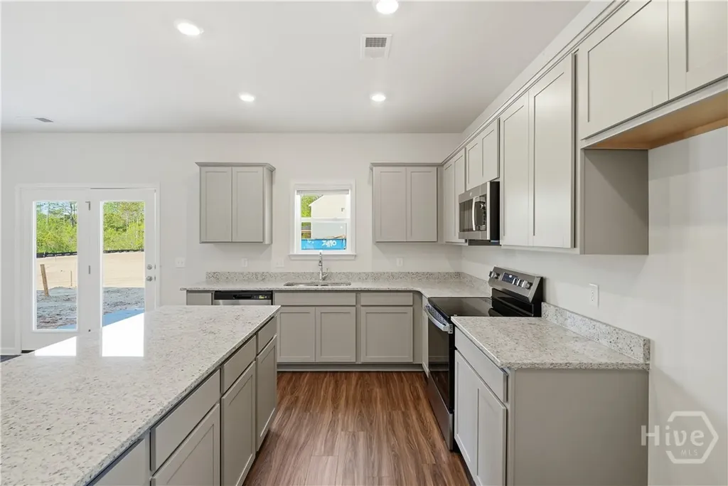 240 Teal Trail NE Ludowici GA 31316