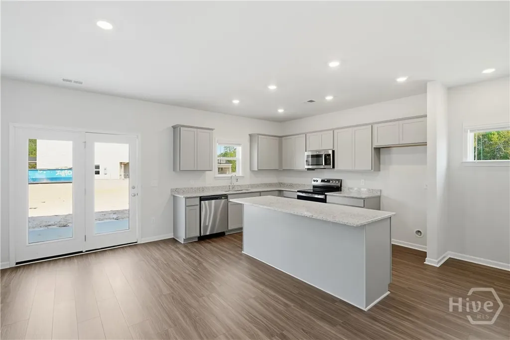 240 Teal Trail NE Ludowici GA 31316