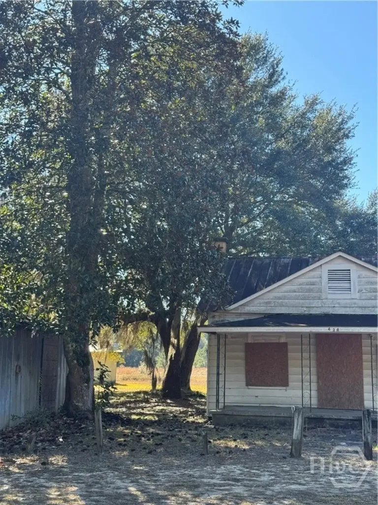 353 Wilder Road Allenhurst GA 31301