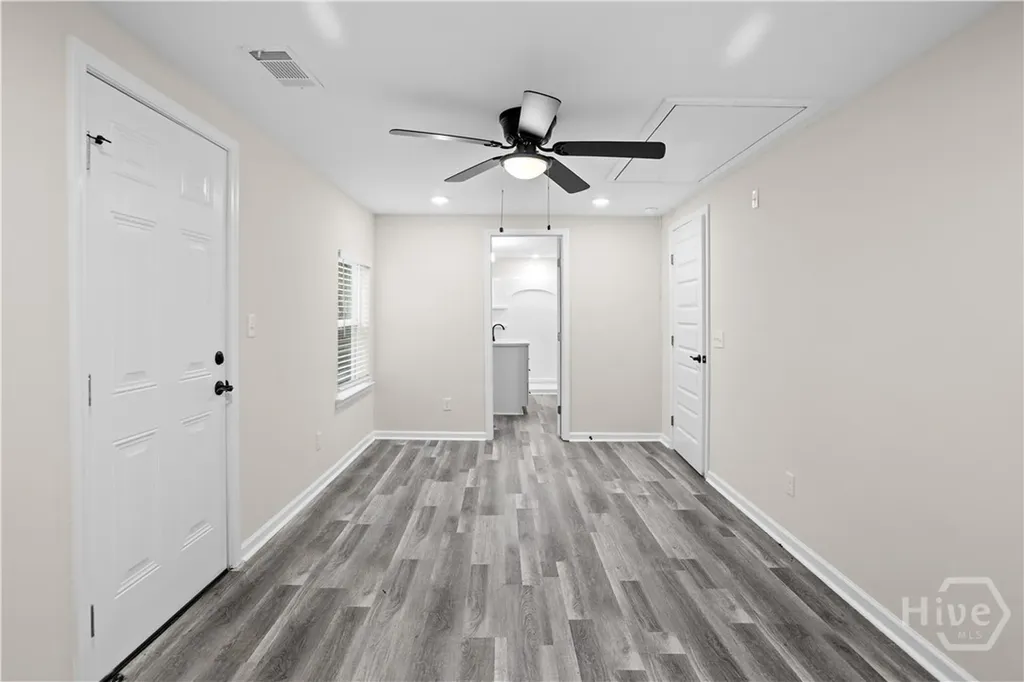 104 Smith Avenue Savannah GA 31408