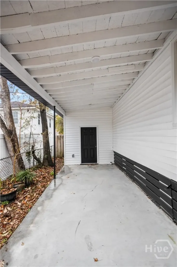 104 Smith Avenue Savannah GA 31408