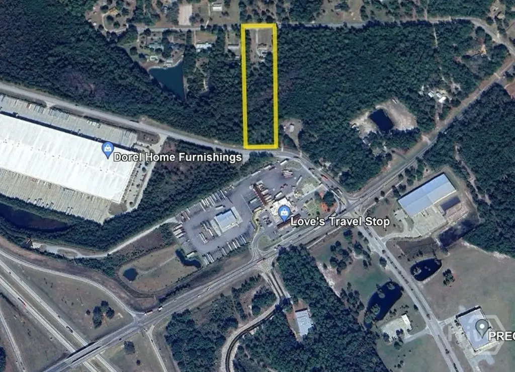 407 Deer Run Road Ellabell GA 31308