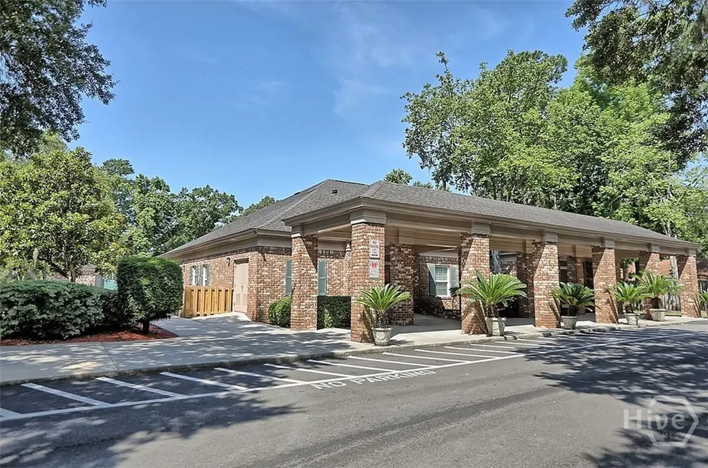 9 Avocet Way Savannah GA 31419
