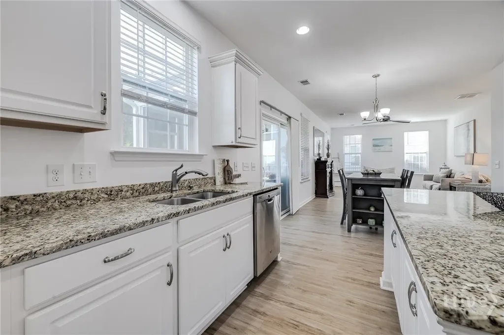 51 Murphy Court Richmond Hill GA 31324