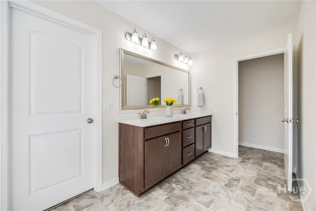 51 Murphy Court Richmond Hill GA 31324