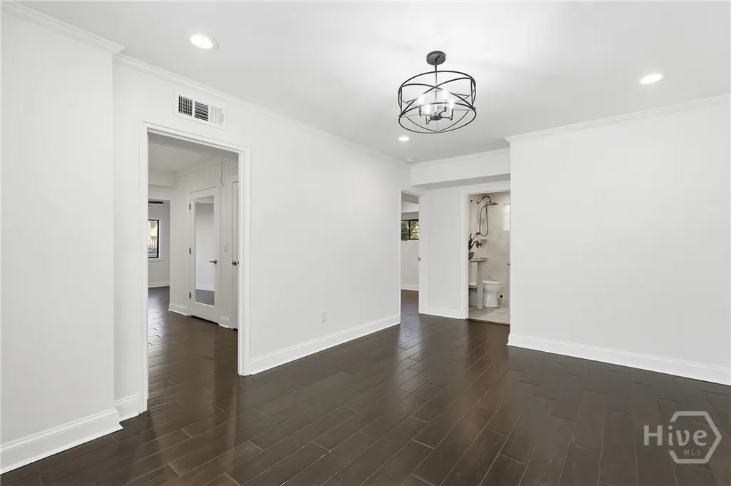 9 Brewster Street Savannah GA 31419