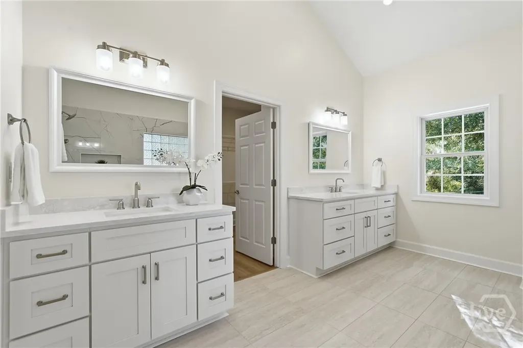 9 Brewster Street Savannah GA 31419