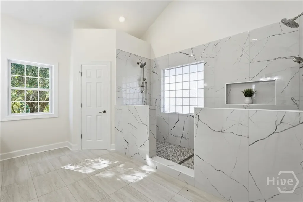9 Brewster Street Savannah GA 31419