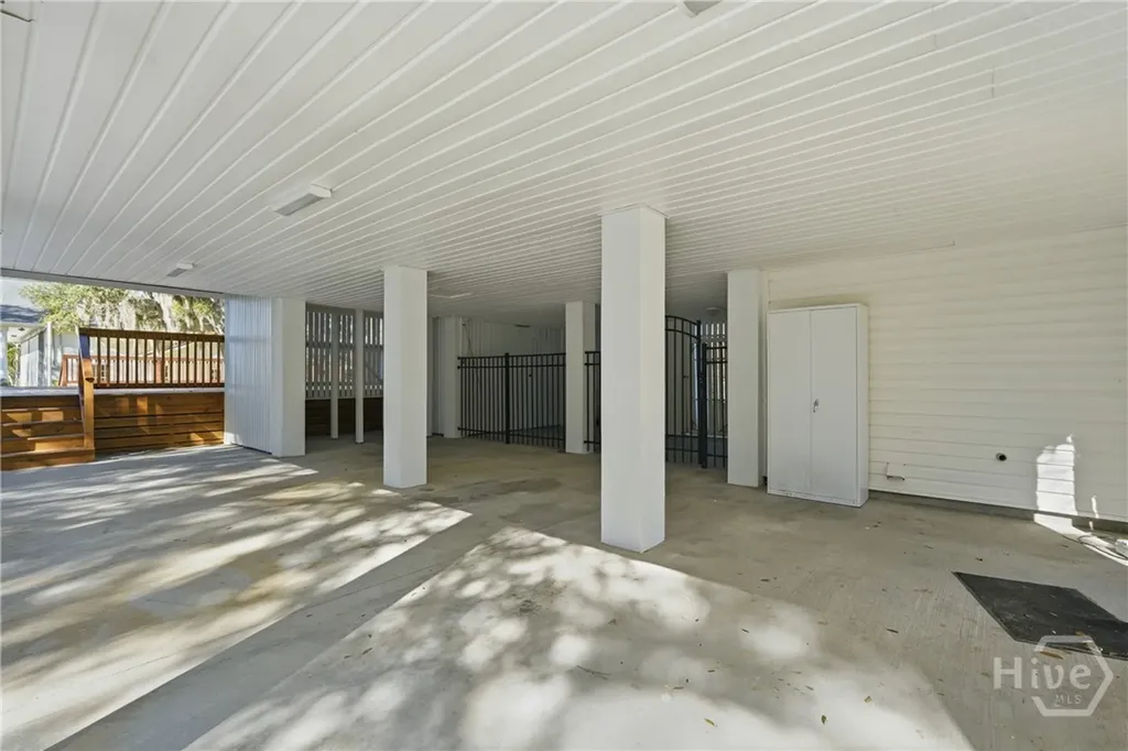 9 Brewster Street Savannah GA 31419