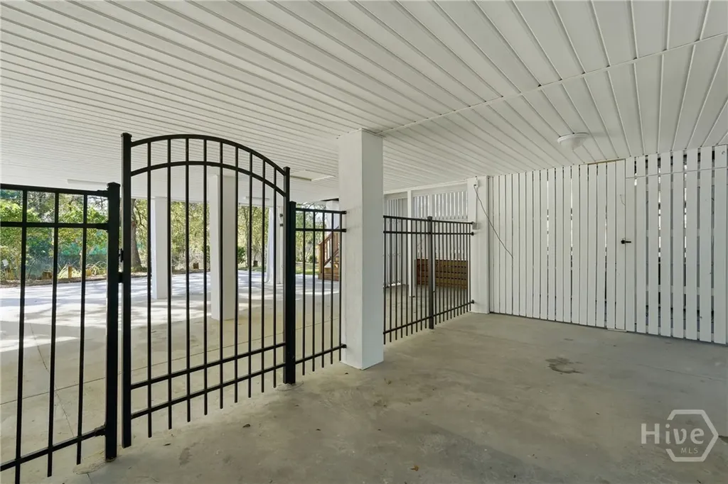 9 Brewster Street Savannah GA 31419