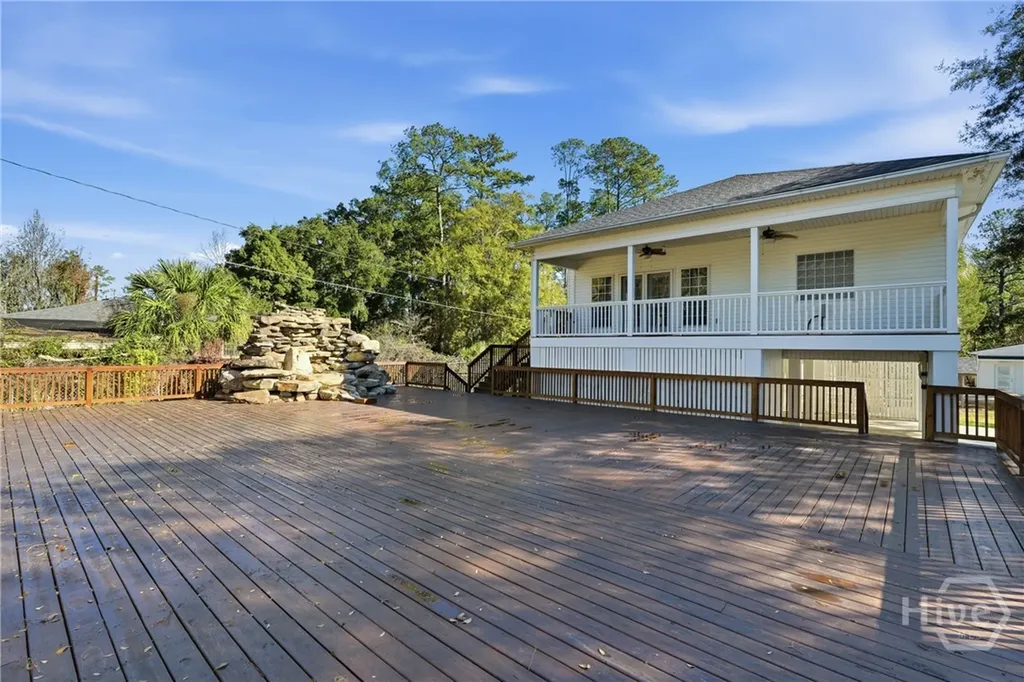 9 Brewster Street Savannah GA 31419